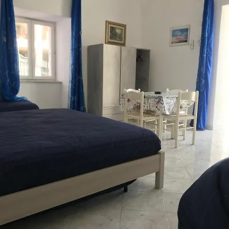 Homes - Giancos Apartament Ponza
